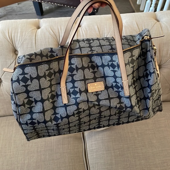 Kate Spade Weekend and Toiletry Bag with Strap - Picture 8 of 8